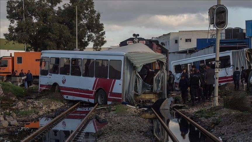 تونس… 33 مصابا في حادث اصطدام بين قطارين