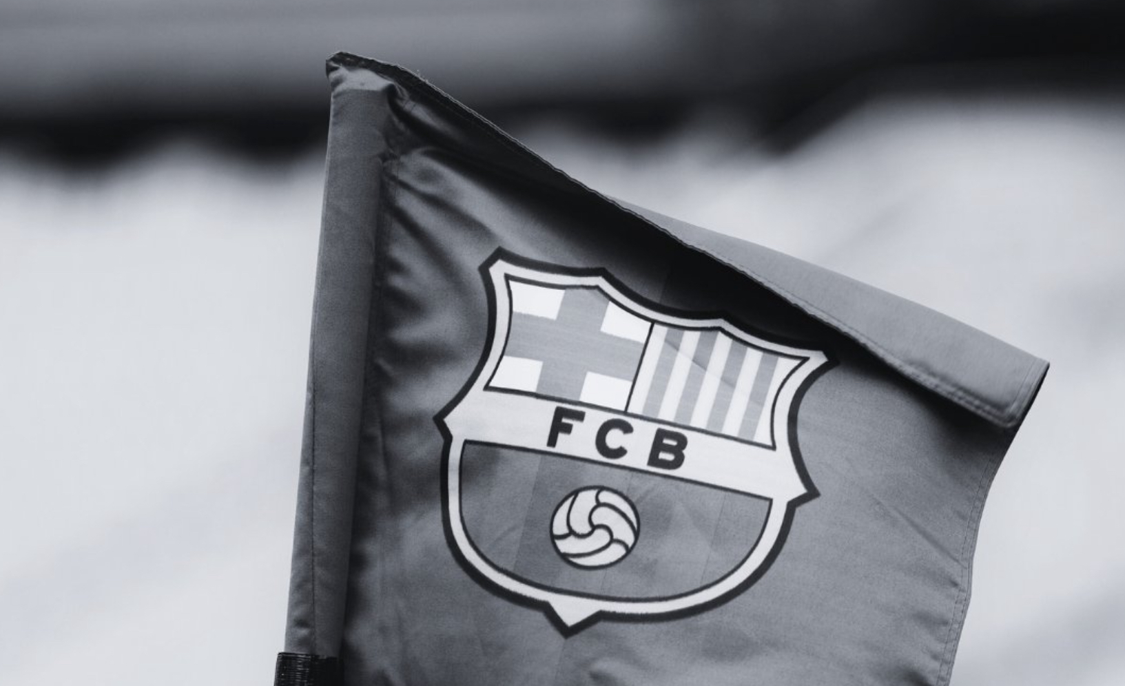 برشلونة في حداد: تأجيل مباراة أوساسونا بعد وفاة طبيب الفريق